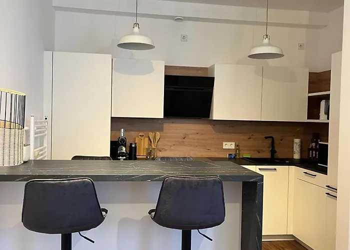 Modernes Apartment, 2 Zimmer, Kueche, Playmobil Funpark زيمدورف