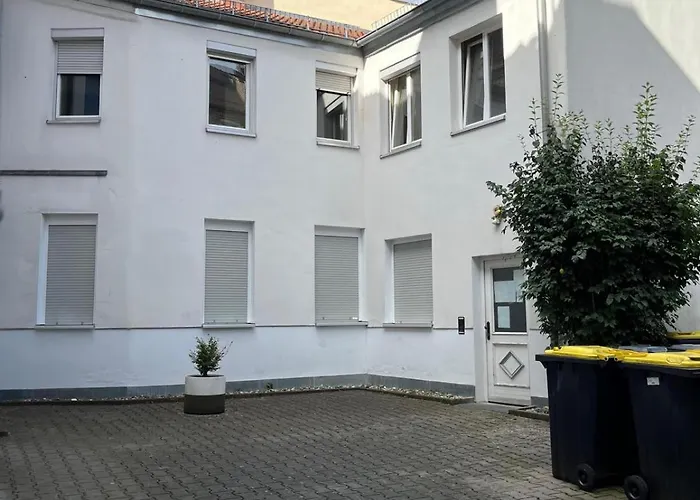 Modernes Apartment, 2 Zimmer, Kueche, Playmobil Funpark شقة *